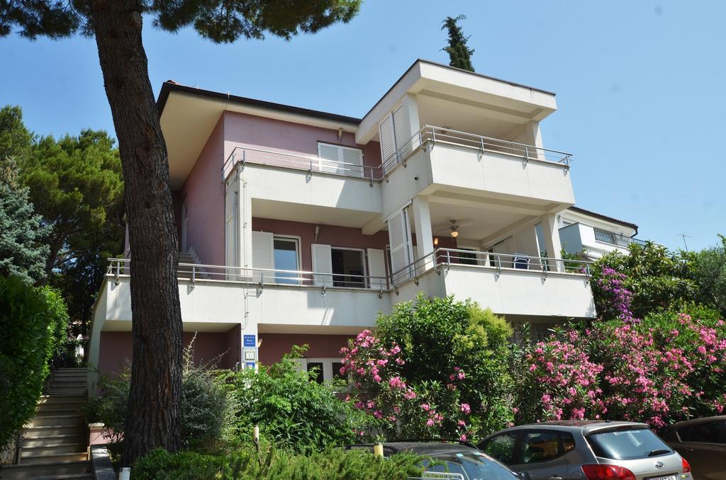 Apartment Borik Alma Rovinj Exterior photo